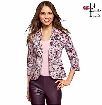 americana de mujer de estilo ingles